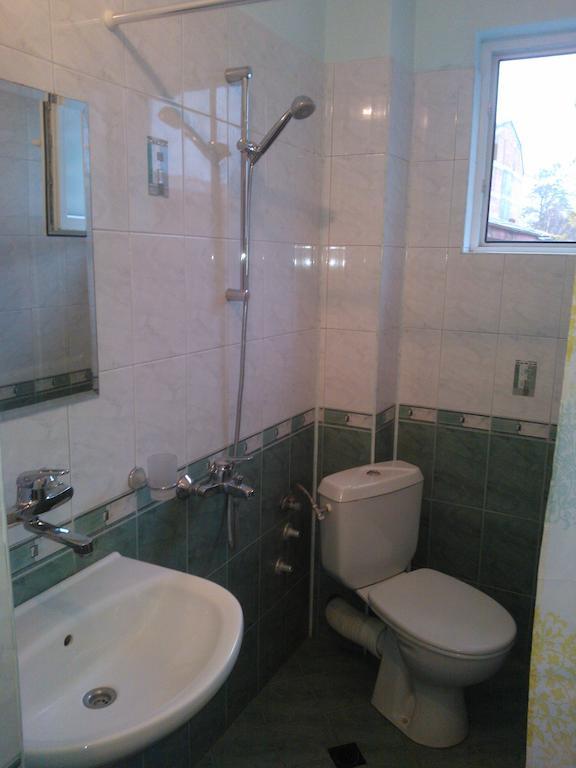 Hotel Tsarevets Asenovgrad Habitación foto